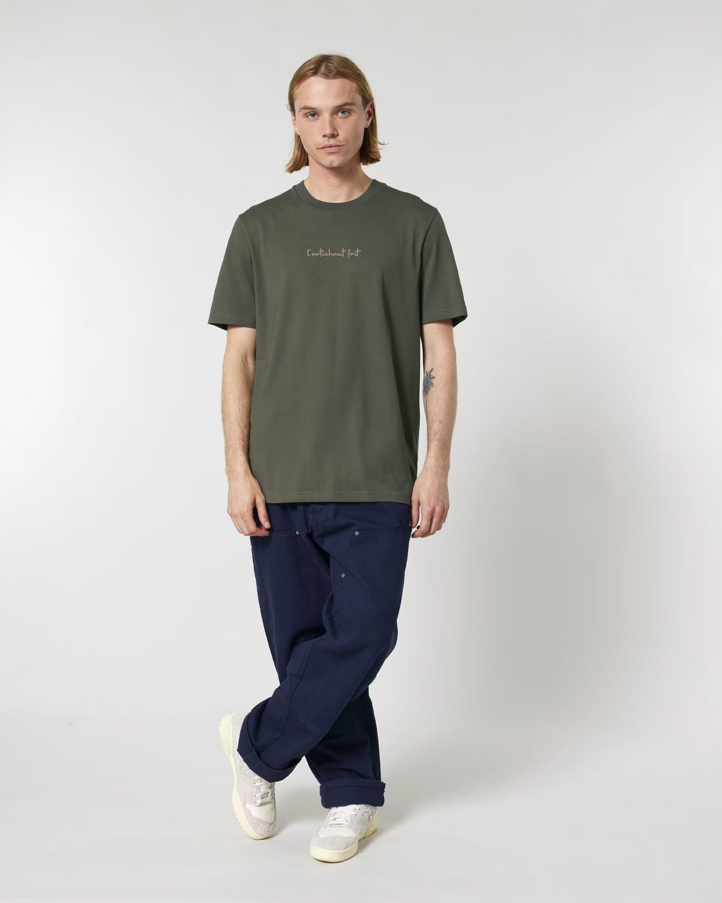 Aotearoa Tee olive