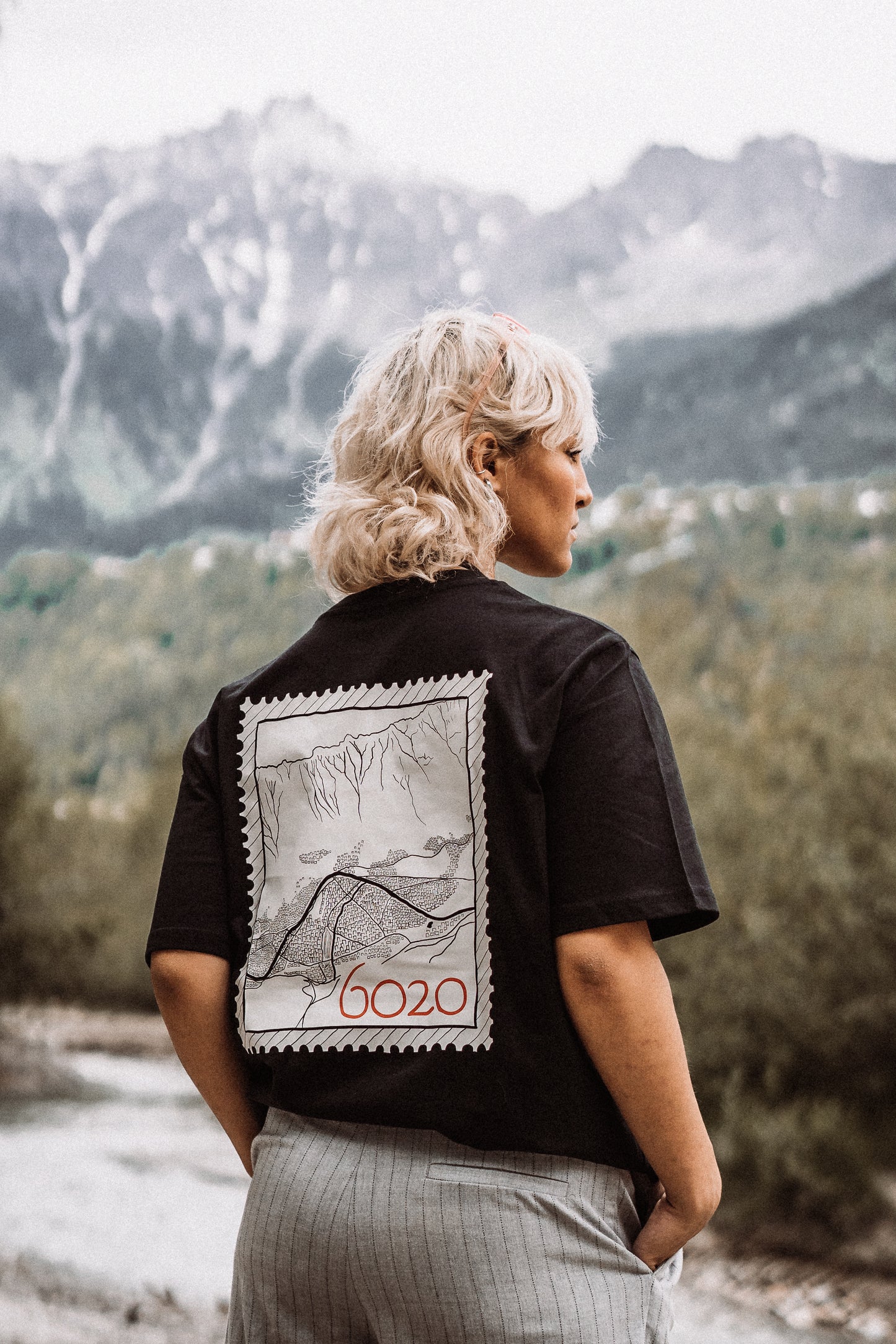 IBK Tee black