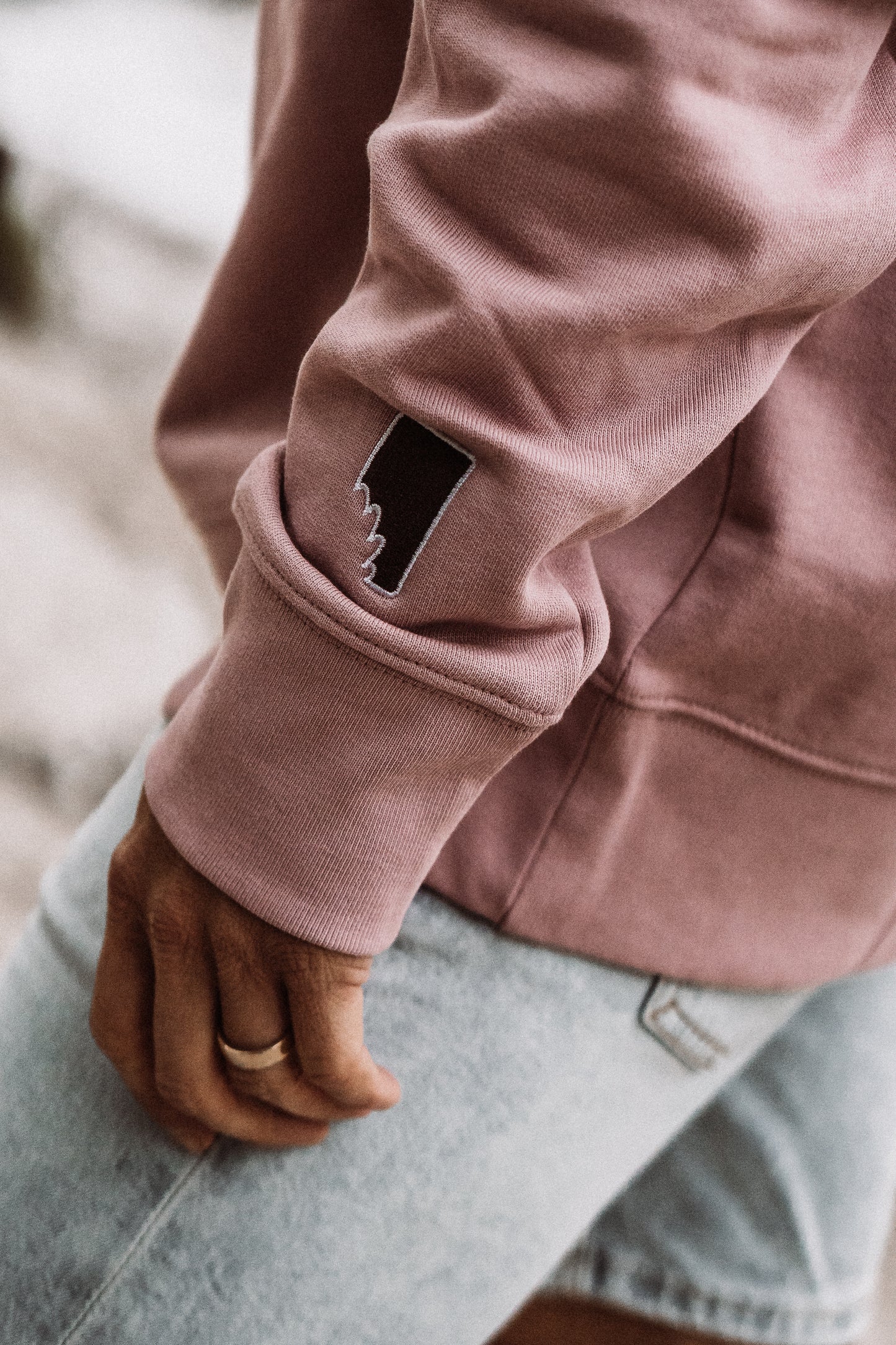 Embroidery Sweater pink