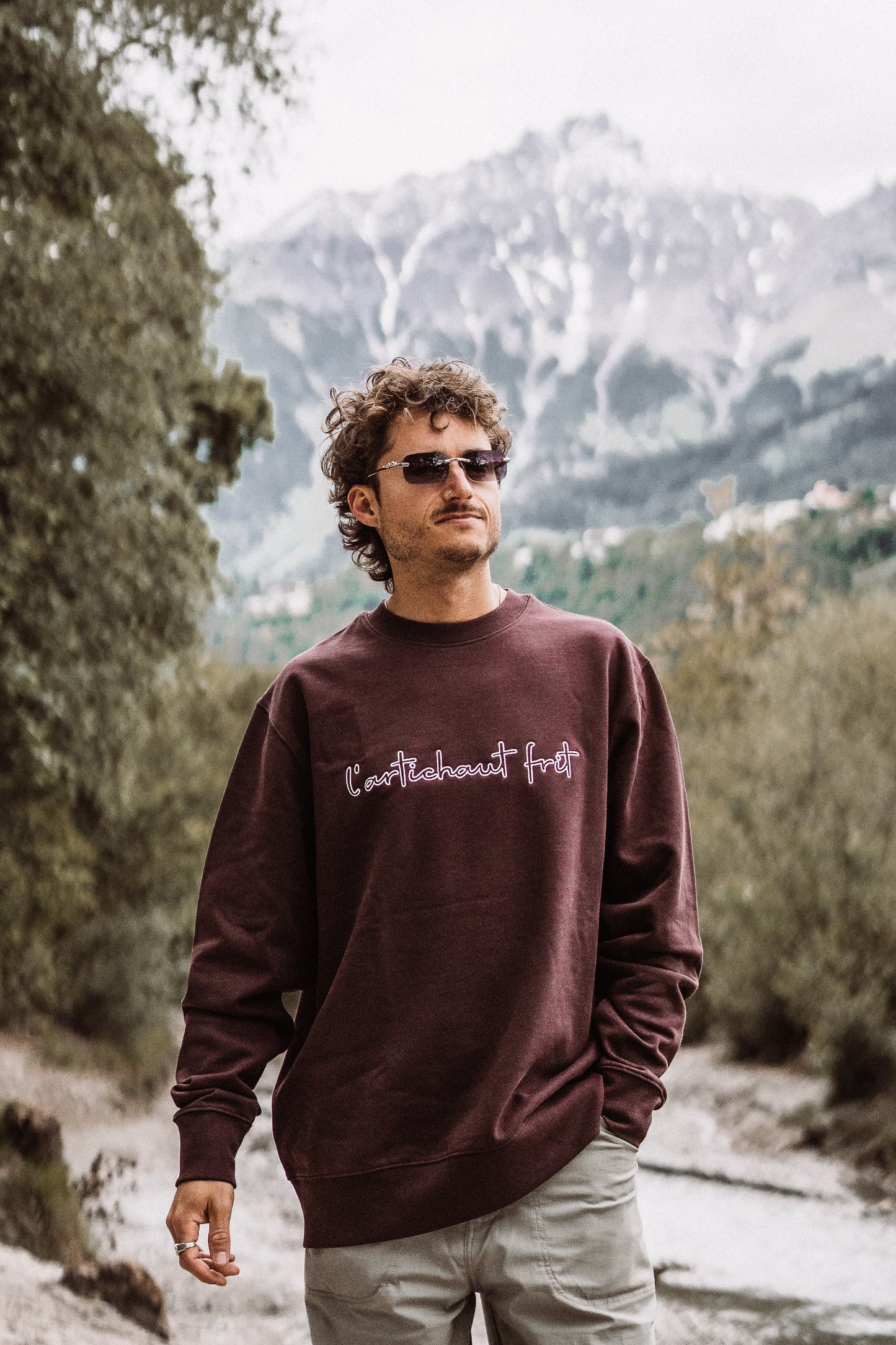Embroidery Sweater dark red