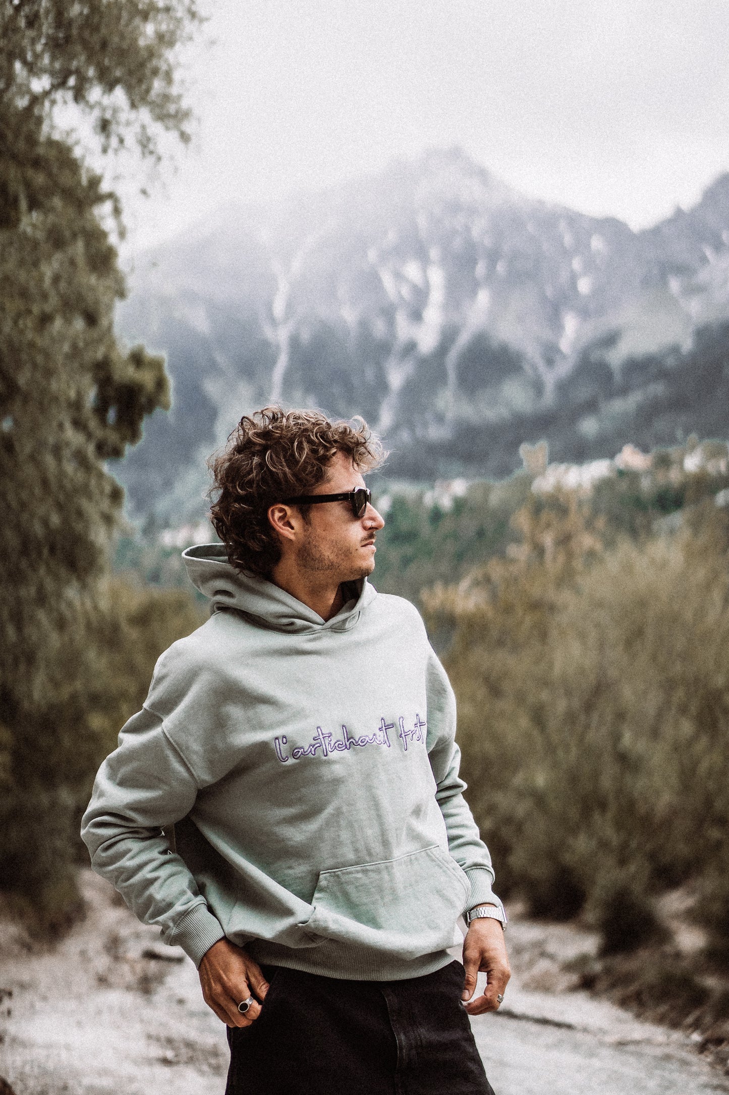 Embroidery Hoodie aloe lila