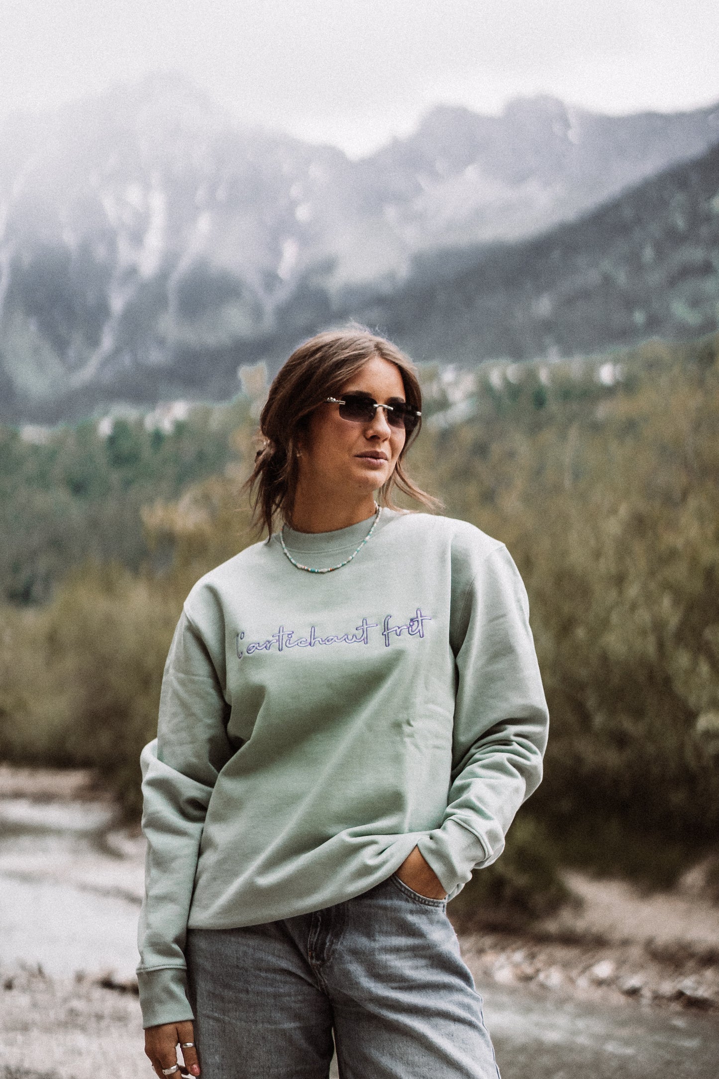 Embroidery Sweater aloe lila