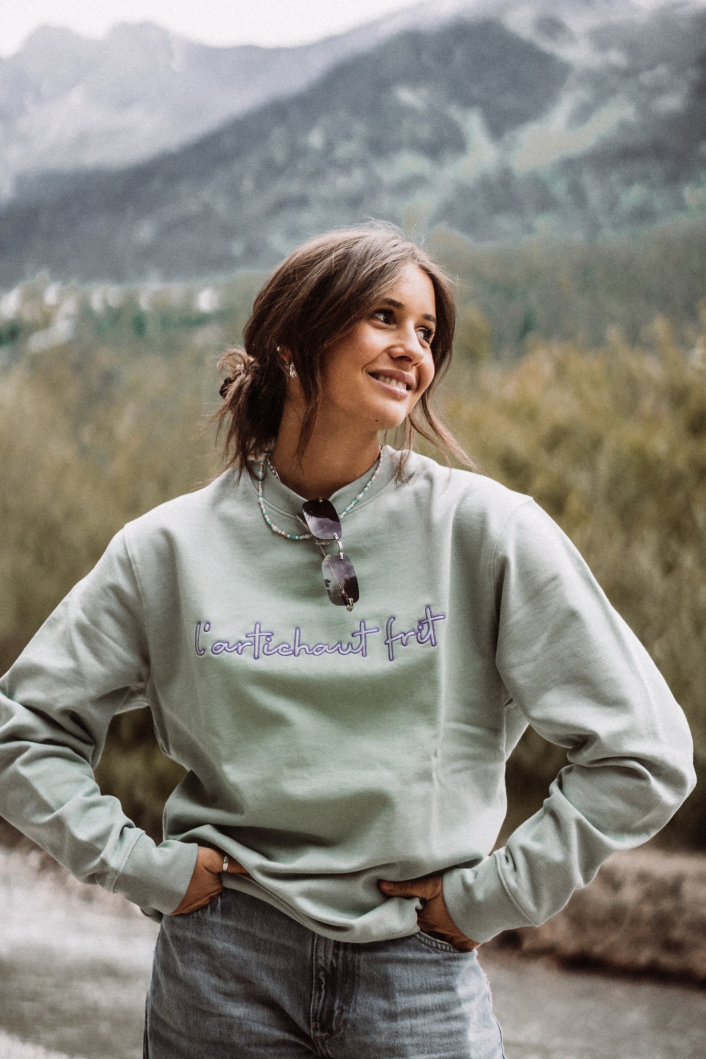 Embroidery Sweater aloe lila