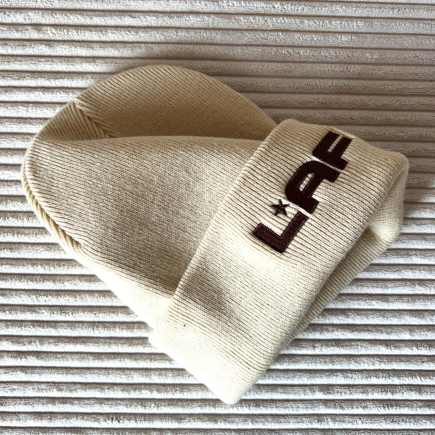 LAF Beanie sand